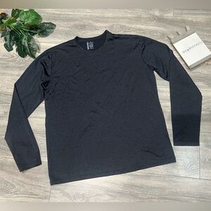 Blue Star Black Athletic Long Sleeve Shirt. Size L